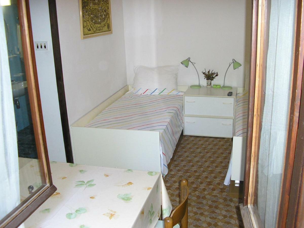 Apartments Mercep Дубровник Номер фото